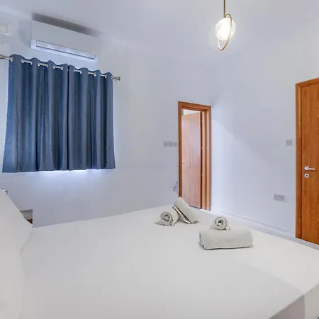 Stylish 3br With Panoramic Balcony In Qawra By 360 Estates