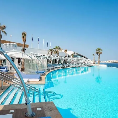 Stylish 3br With Panoramic Balcony In Qawra By 360 Estates * San Pawl il-Baħar