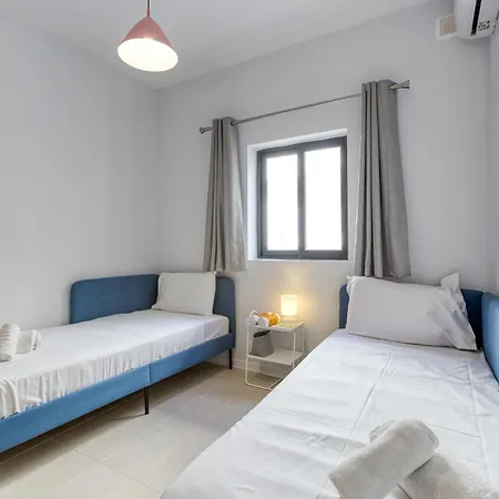 Stylish 3br With Panoramic Balcony In Qawra By 360 Estates Apartment