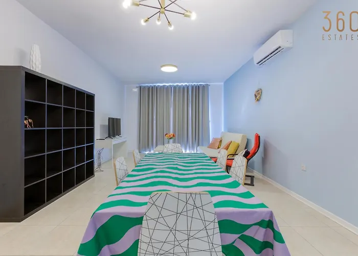 Stylish 3br With Panoramic Balcony In Qawra By 360 Estates Apartman