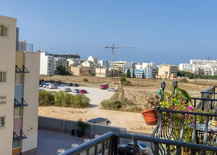 Stylish 3br With Panoramic Balcony In Qawra By 360 Estates Apartman