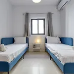Stylish 3br With Panoramic Balcony In Qawra By 360 Estates アパート セント・ポールズ・ベイ