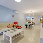 Stylish 3br With Panoramic Balcony In Qawra By 360 Estates