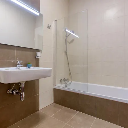 Stylish 3br With Panoramic Balcony In Qawra By 360 Estates *
