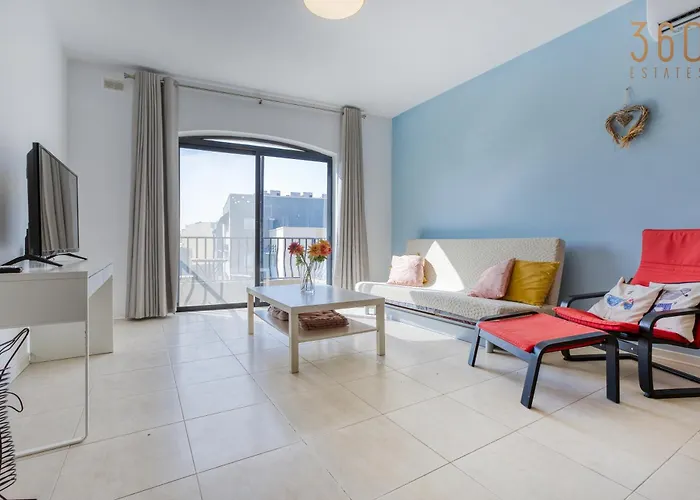 Stylish 3br With Panoramic Balcony In Qawra By 360 Estates Apartment