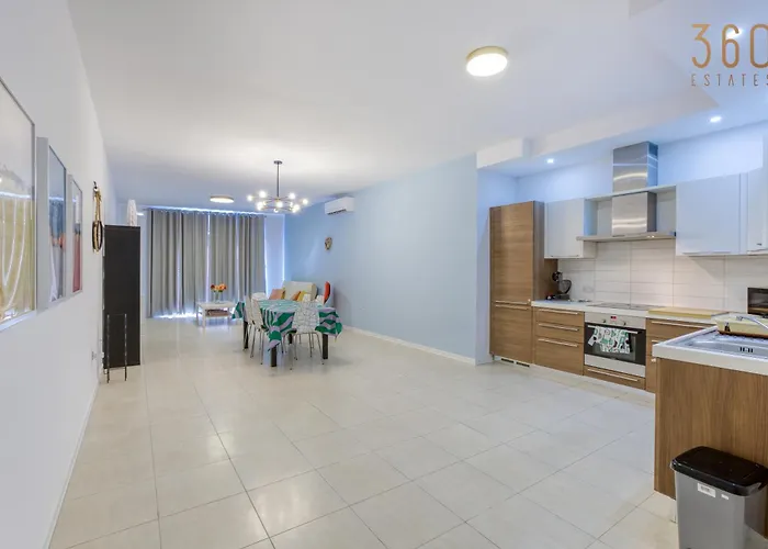 Apartment Stylish 3br With Panoramic Balcony In Qawra By 360 Estates St. Paul's Bay